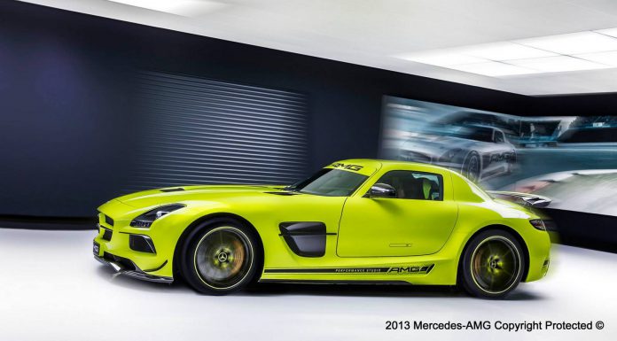 Official: Mercedes-Benz SLS AMG Black Series by AMG Performance Studio