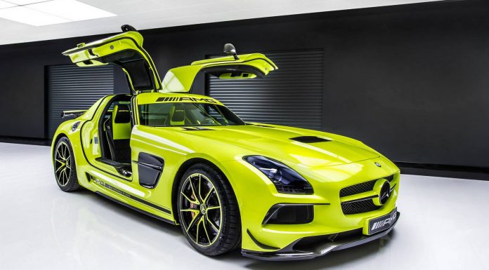 Official: Mercedes-Benz SLS AMG Black Series by AMG Performance Studio