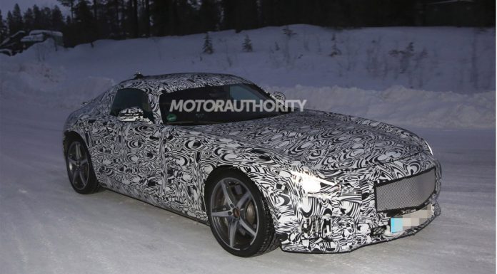 Mercedes-Benz AMG GT Tests in the Snow