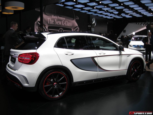 Mercedes-Benz at Detroit Motor Show 2014