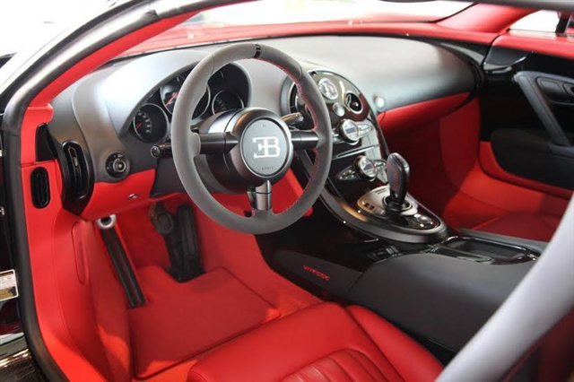 Unique Matte Red Bugatti Veyron Grand Sport Vitesse For Sale in U.S.
