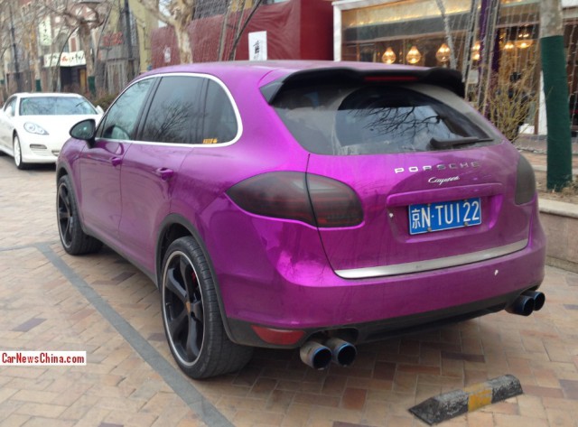 Bright Purple Wrapped Porsche Cayenne Spotted in Beijing