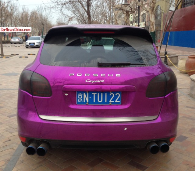Bright Purple Wrapped Porsche Cayenne Spotted in Beijing