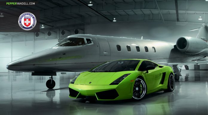 Green Lamborghini Gallardo Looks Stunning Alongside Private Jet