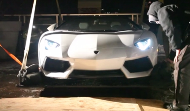 Epic Video of Two Lamborghinis Being Lifted Onto New York Apartment Roof