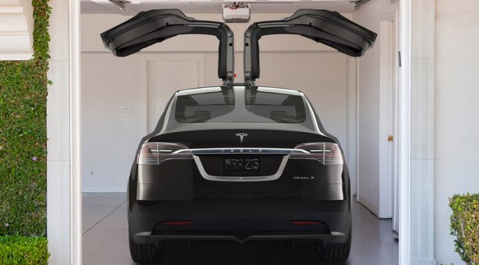 Production-Spec Tesla Model X to Maintain Falcon Doors