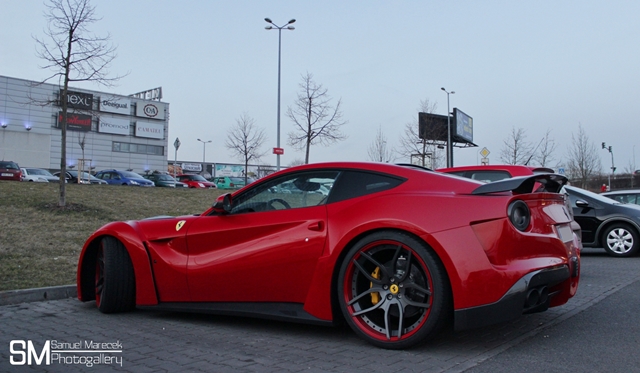 Video: Novitec Rosso N-Largo Ferrari F12 terrorizes car park in Czech Republic