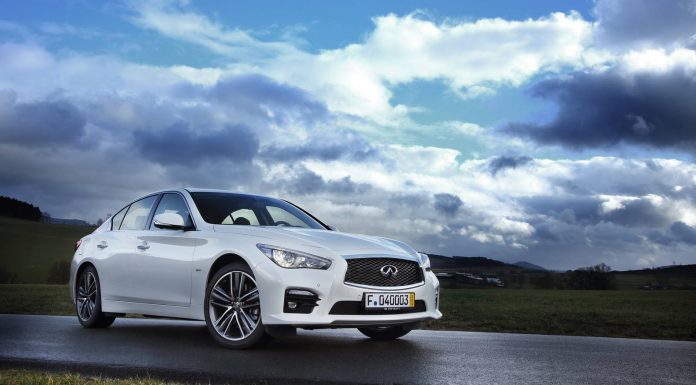 Infiniti Q50 Eau Rouge Concept Confirmed to Feature 560 hp Nissan GT-R Engine