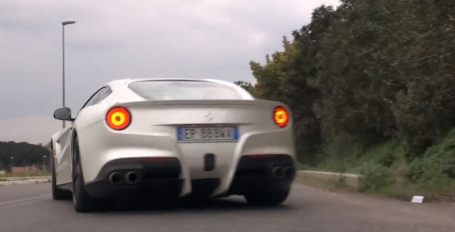 Ferrari F12 Berlinetta With Capristo Exhaust Roars!