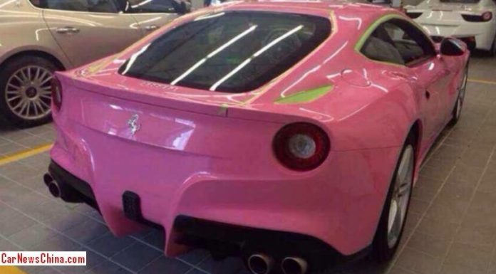 Pink Ferrari F12 Berlinetta Spotted in China