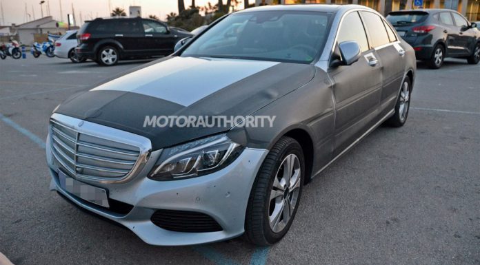 2016 Mercedes-Benz C-Class Plug-In Hybrid Snapped