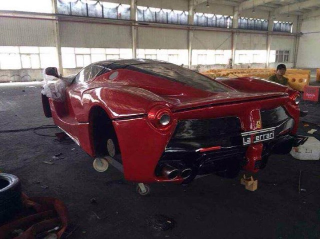 Ferrari LaFerrari Replica From China