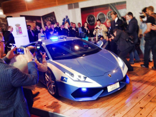 Lamborghini Huracan Police Car 