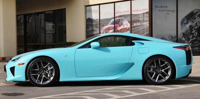 Tifanny Blue Lexus LFA