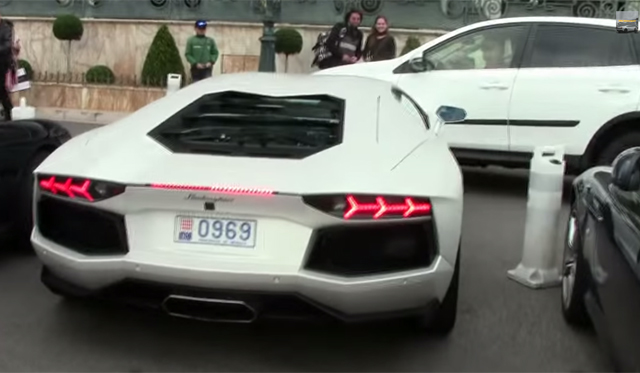 Valet Crashes Lamborghini Aventador in Monaco's Casino Square!