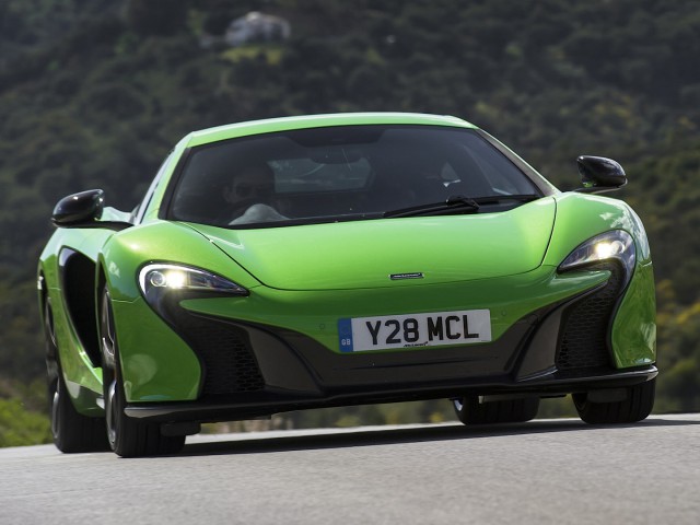 Acid Green McLaren 650S Is....Bright