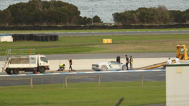 Lamborghini Aventador Roadster Catches Fire at Phillip Island