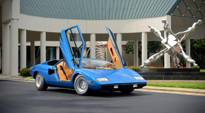 1975 Lamborghini Countach LP400 Periscopica Sells for $1.2 Million