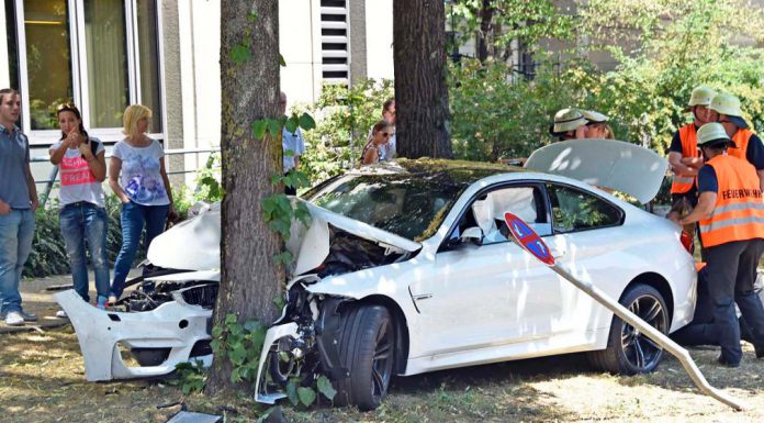 BMW M4 Crashes into a Tree in Munich