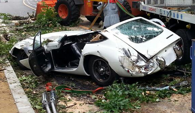 Million-Dollar Toyota 2000GT Wrecked in Japan
