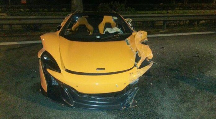 McLaren 650S Crashes in Singapore