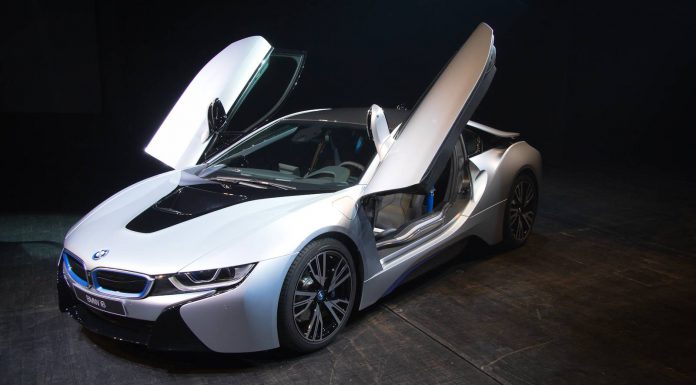 World's First BMW i8 Deliveries Now in Progress