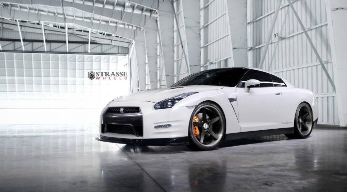 1000hp Alpha 9 Nissan GT-R