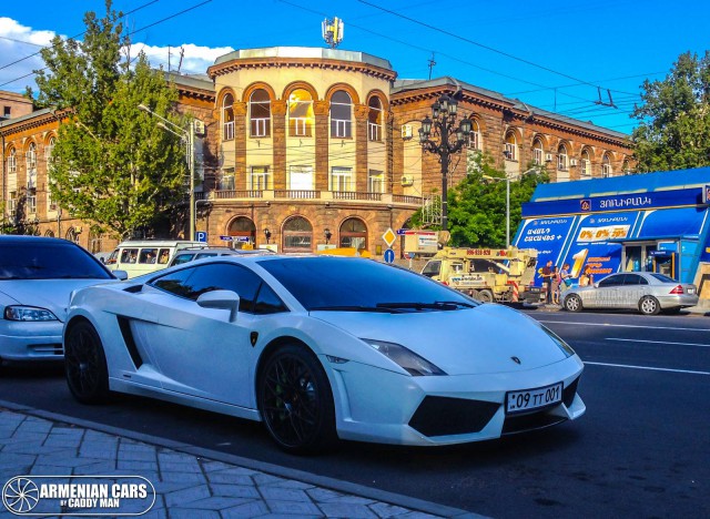 Supercars in Strange Places - Armenia!
