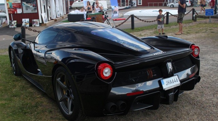  Ferrari LaFerrari Nero