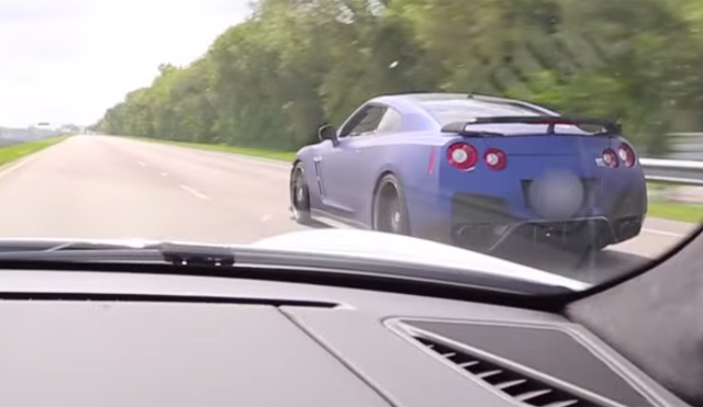 Video: Nissan GT-R and Porsche 911 Turbo S Battle for Supremacy