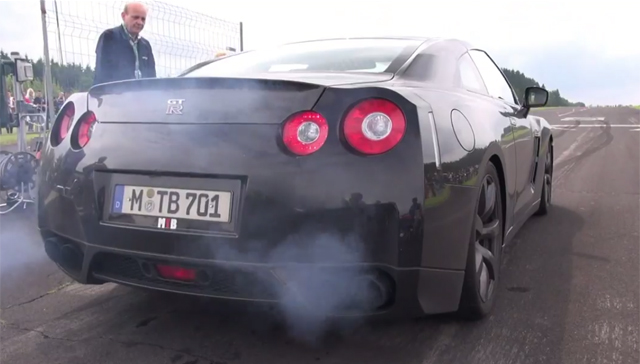 Video: Brutal Launches in 1000hp Nissan GT-R