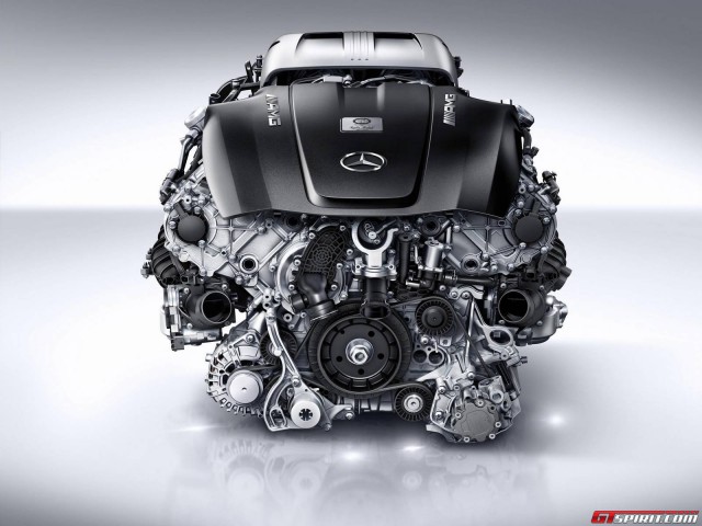 Details of the New AMG 4.0-litre V8 Biturbo Engine Revealed 