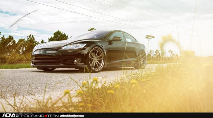 Tesla Model S Rolling on ADV.1 Wheels!