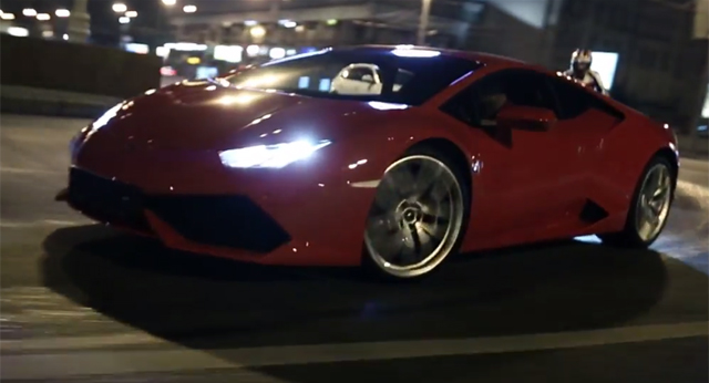 Video: Lamborghini Sprints From 0-300km/h at Night!