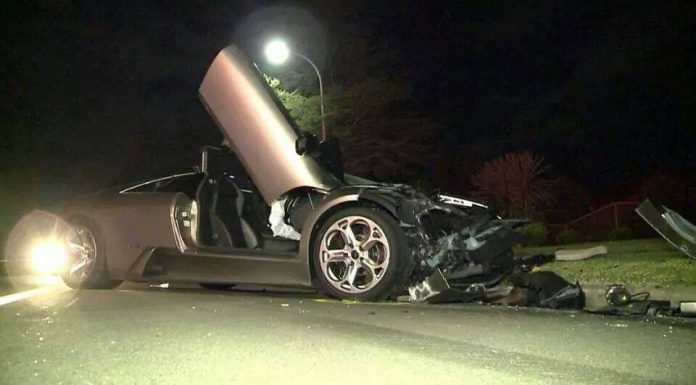 Lamborghini Murcielago Crashes in Sydney
