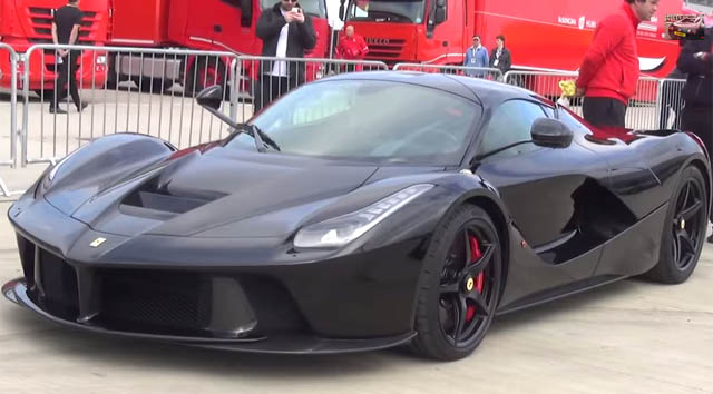 all black laferrari