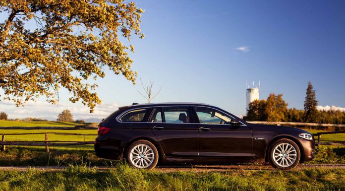 2016 BMW 530d Touring Review 
