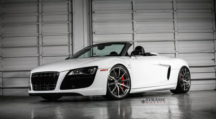 Ibis White Audi R8 V10 Spyder with Strasse Wheels