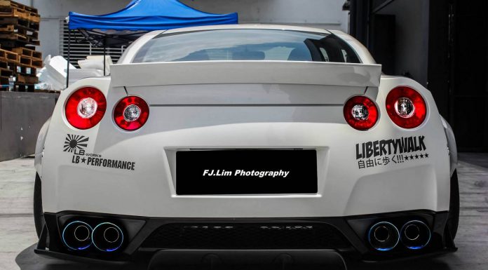 Liberty Walk Nissan GT-R Widebody in Malaysia 