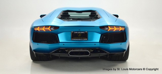 Unique Blue Wrapped Lamborghini Aventador