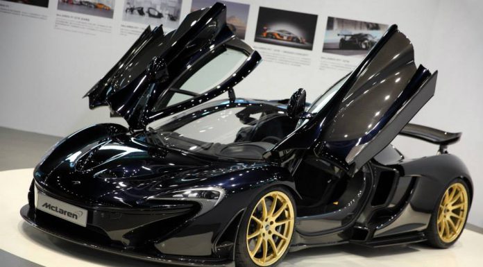 Gotham Black McLaren P1 