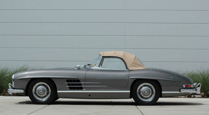 Photo of the Day: Mercedes-Benz 300SL Roadster 