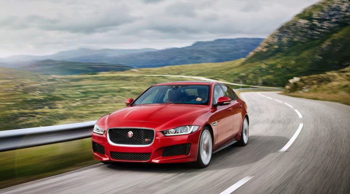  Jaguar XE