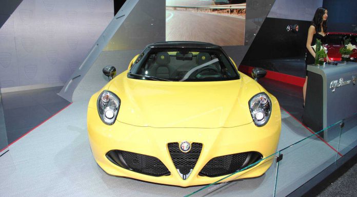 Detroit 2015: Alfa Romeo 4C Spider