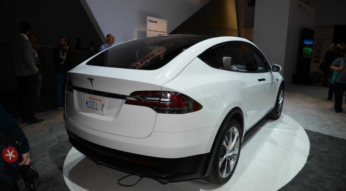 CES 2015: Tesla Model X