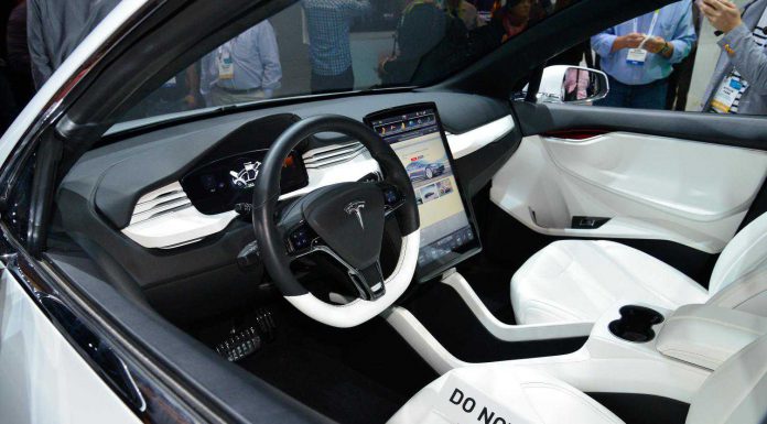 CES 2015: Tesla Model X