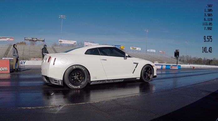 Nissan GT-R