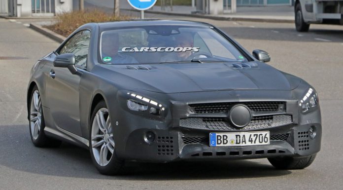 2017-Mercedes-SL-FL2