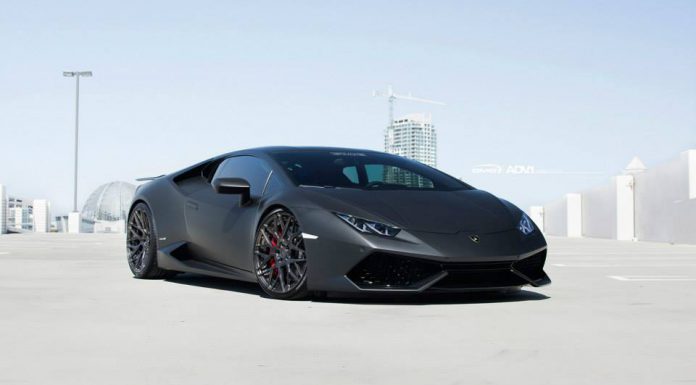 Stunning Black Lamborghini Huracan with Liquid Smoke ADV.1 Wheels!