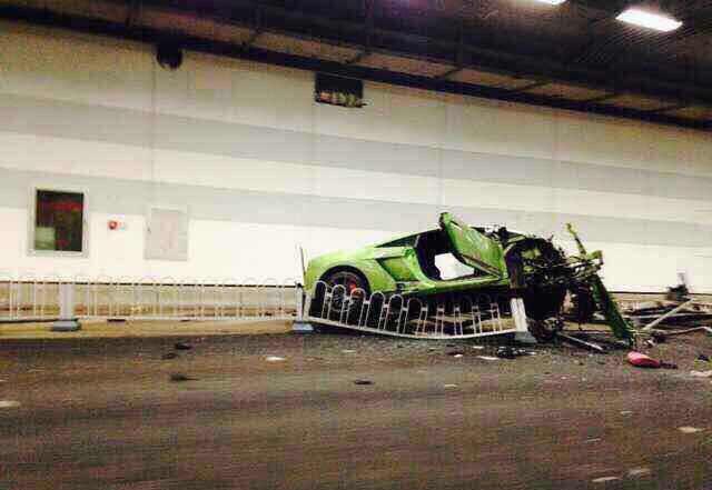 Ferrari 458 Spider and Lamborghini Gallardo Crashed in China 